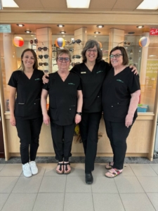 Lindsay team